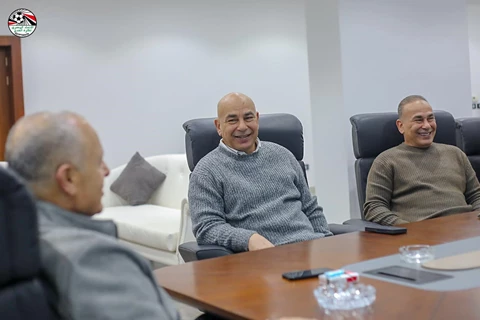 مصدر ليلا كورة: أبو ريدة والدرندلي والتوأم يمثلون مصر في قرعة كأس العالم